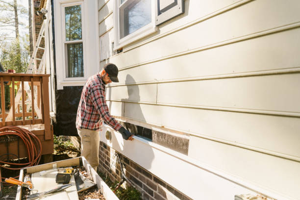 Trusted Storm Damage Siding Repair service in Mulberry, OH - Creative Siding